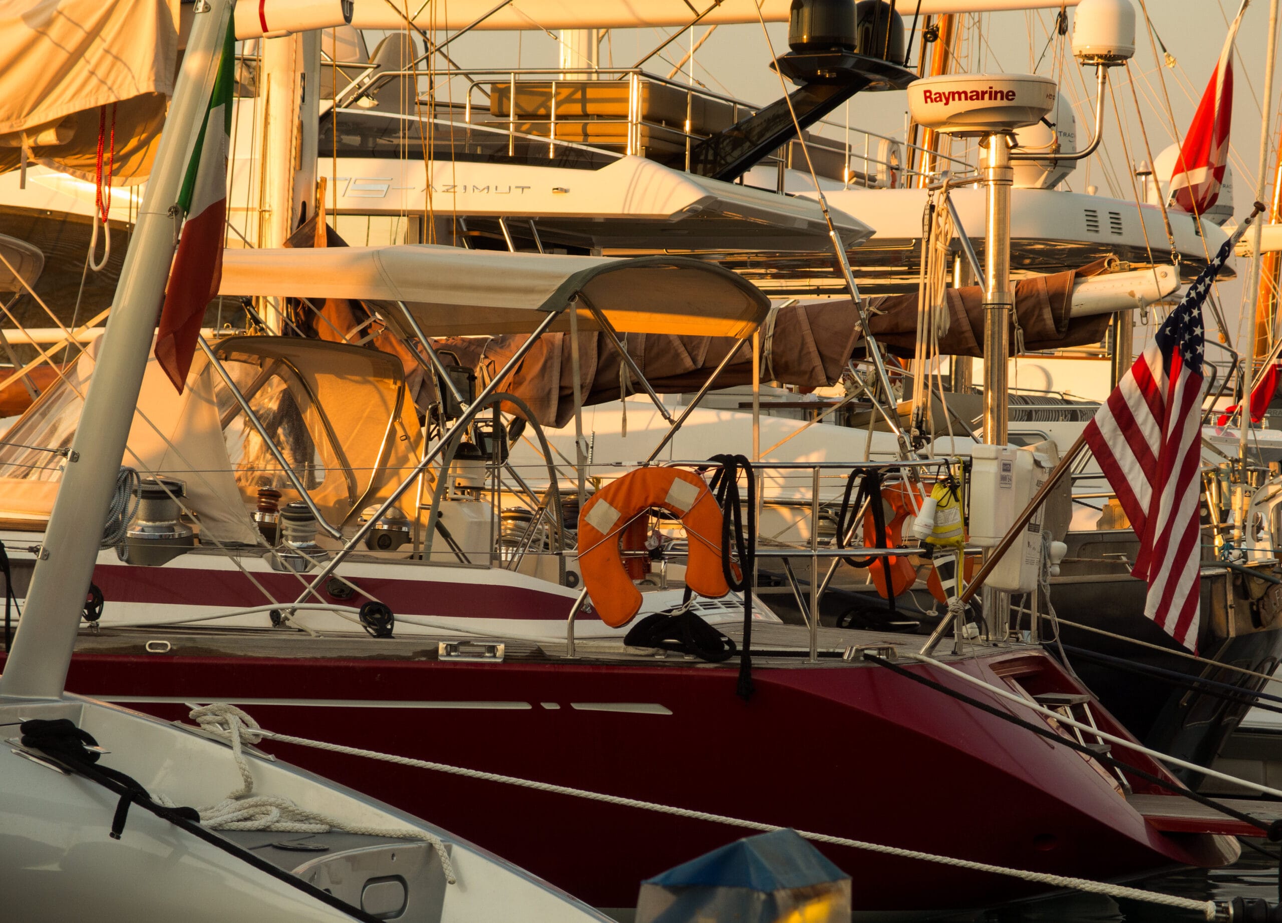 01-52-ss-sailboats-in-marina